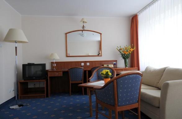 Osrodek Wypoczynkowo - Szkoleniowy Allianz Rynia (Legionowo) Quarto foto